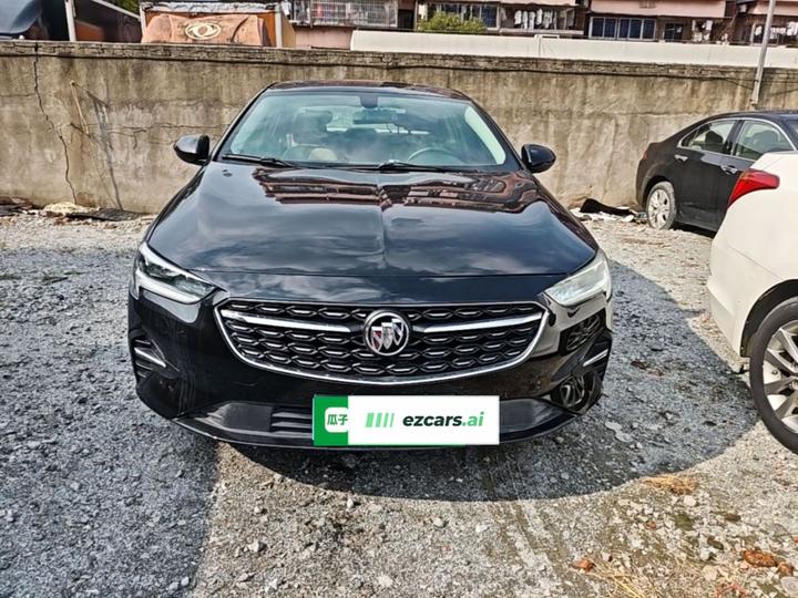 Regal 2020 552T Elite photo 2