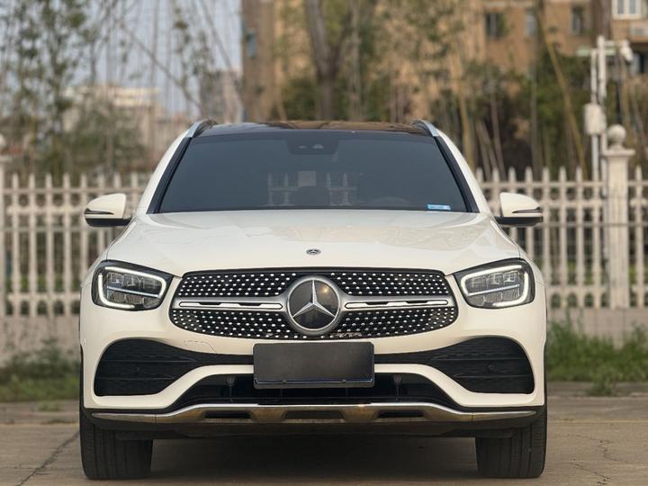 GLC 2022 GLC 300 L 4MATIC Dynamic Edition photo 2