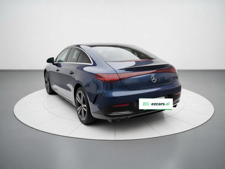 EQE 2022 350 Luxury photo 4
