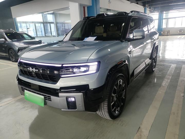 Fang Cheng Bao Leopard 8 2025 Flagship 7-Seater