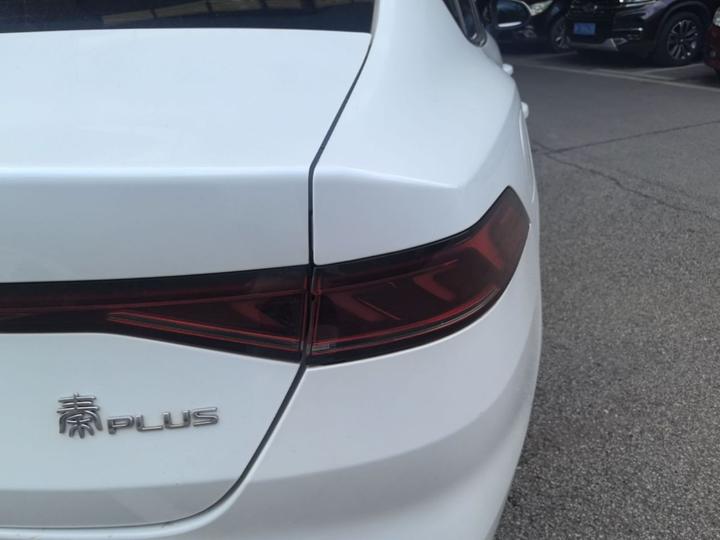 Qin PLUS 2021 EV 400KM photo 7