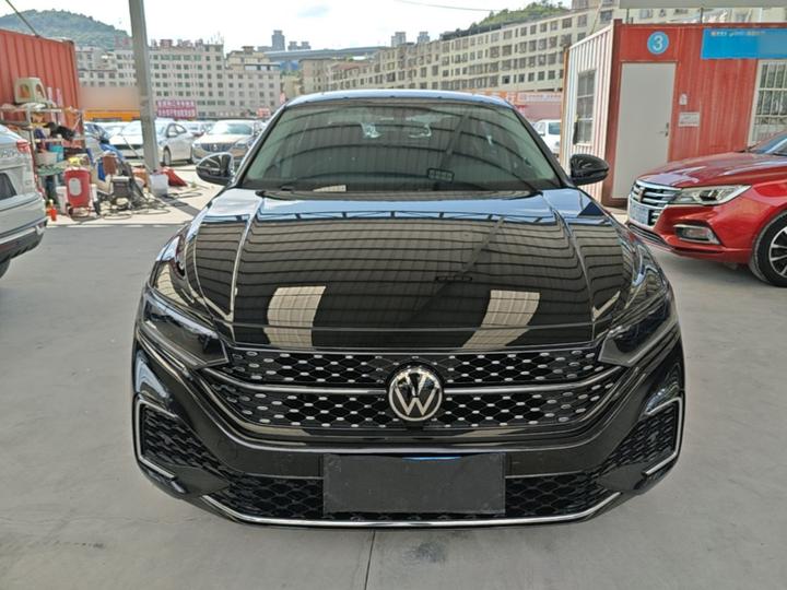 Passat 2023 Facelift 330TSI Elite photo 2