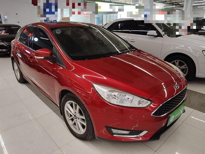 Focus 2017 Hatchback 1.6L AT Fashion photo 3