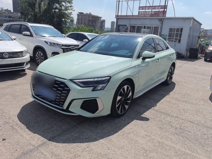 A3 2022 A3L Limousine 35 TFSI Fashion Sport