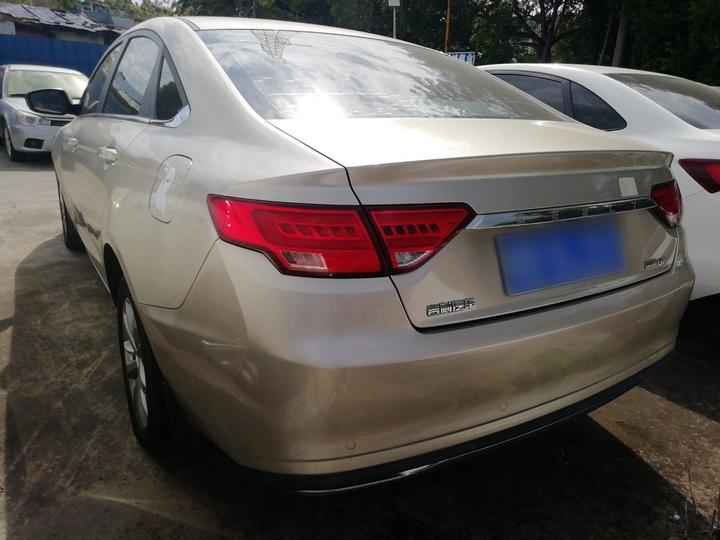 Emgrand GL 2020 1.4T CVT Luxury photo 3