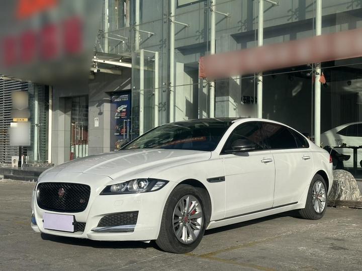 XFL 2017 XFL 2.0T 240PS Luxury