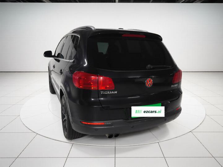 Tiguan 2012 2.0TSI Comfort photo 4