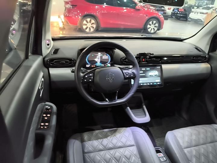 Leapmotor T03 2021 400 Luxury photo 6