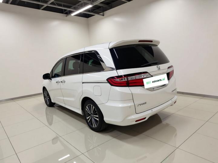 Odyssey 2018 2.4L Luxury photo 3