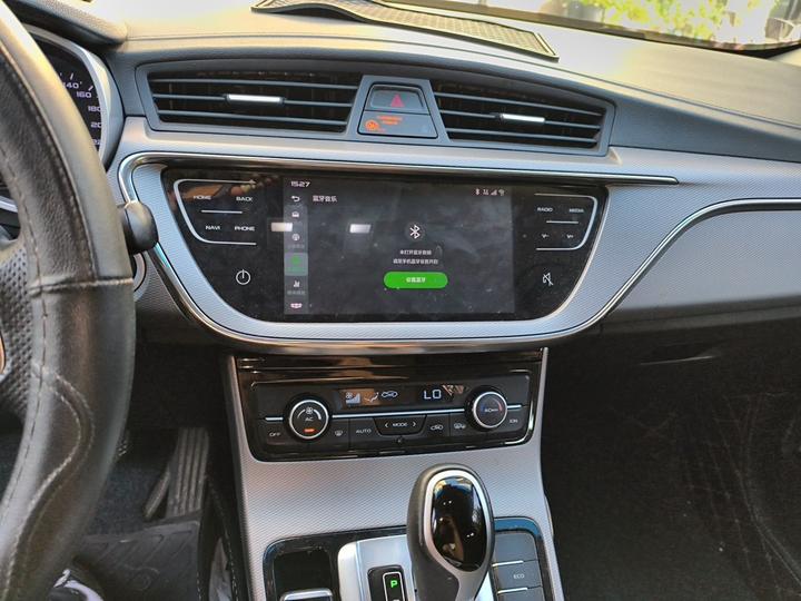 Emgrand GL 2018 1.4T DCT Elite Connected photo 5