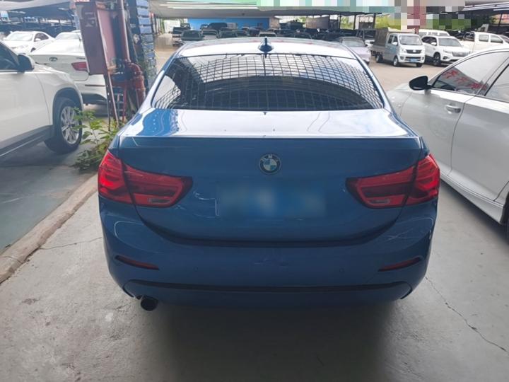 1 Series 2018 118i Design Package photo 3
