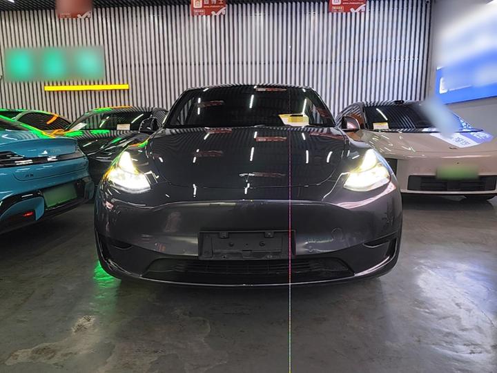 Model Y 2022 Facelift RWD photo 2
