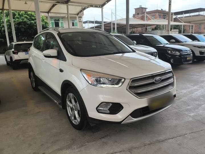 Kuga 2017 EcoBoost 180 RWD photo 3