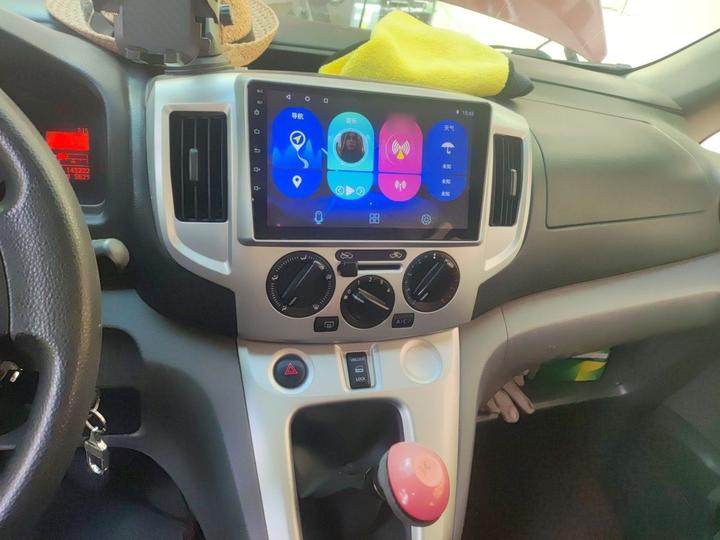 NV200 2011 1.6L 232-Seater photo 5