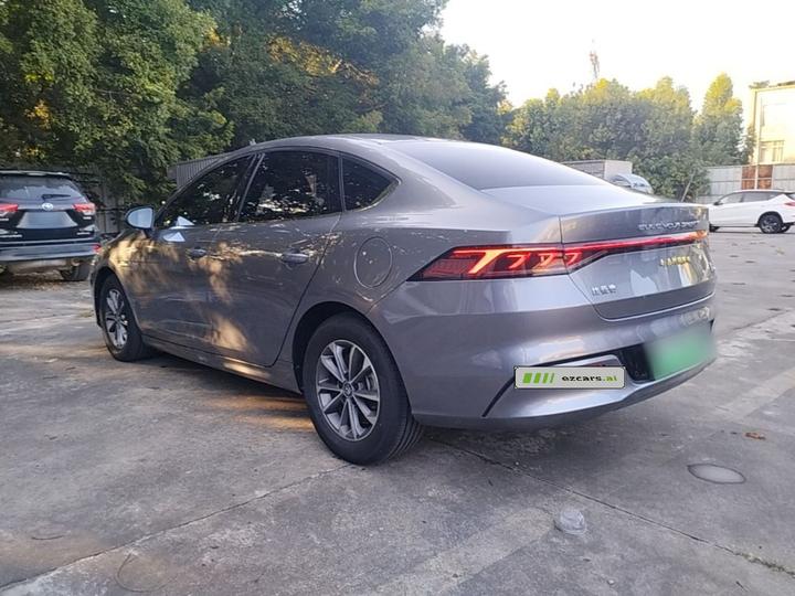 Qin PLUS 2024 Honor DM-i 55KM Leading photo 4