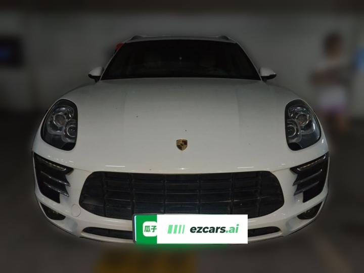 2014 Macan 2.0T photo 2