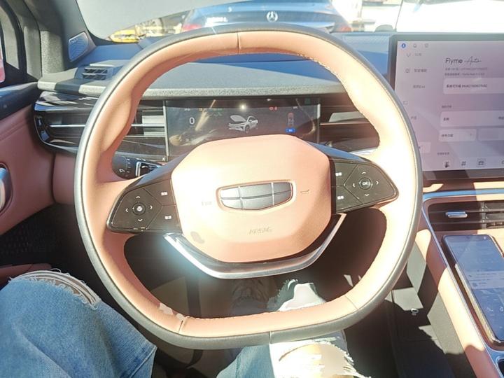 Boyue REV 2026 375km Extended Range Platinum EREV Smart Premium photo 6