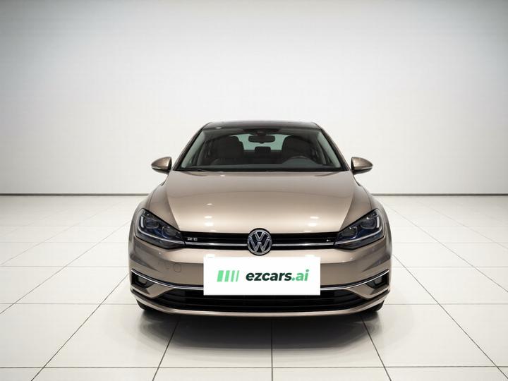 Golf 2018 230TSI AT Comfort photo 2