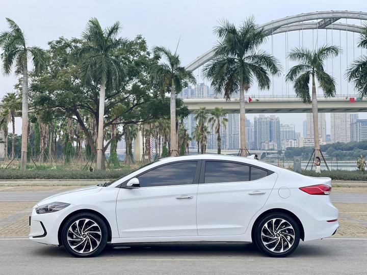 Elantra 2020 1.4T DCT photo 3
