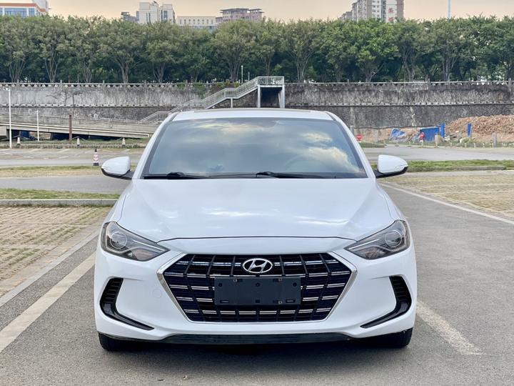 Elantra 2020 1.4T DCT photo 2