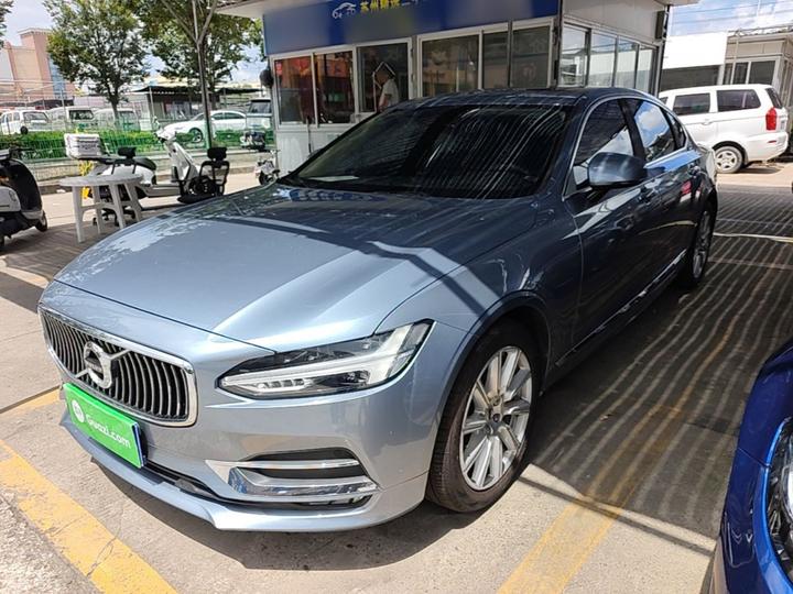 S90 2020 T5 Luxury