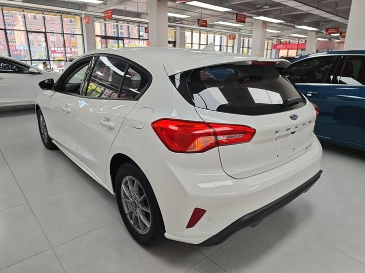 Focus 2020 Hatchback EcoBoost 180 AT photo 4