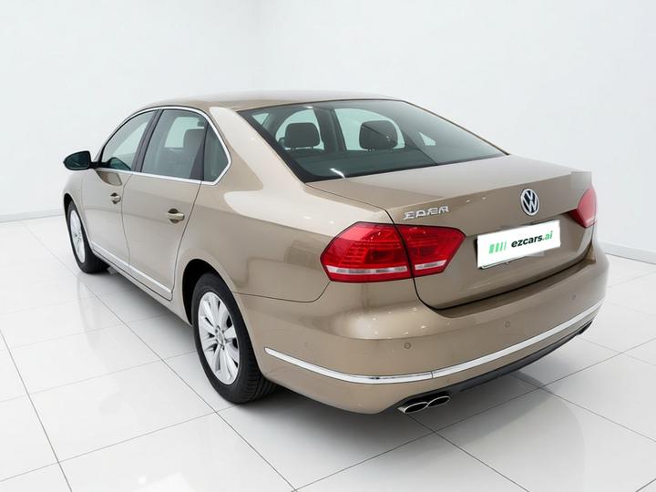 Passat 2015 1.8TSI DSG photo 4