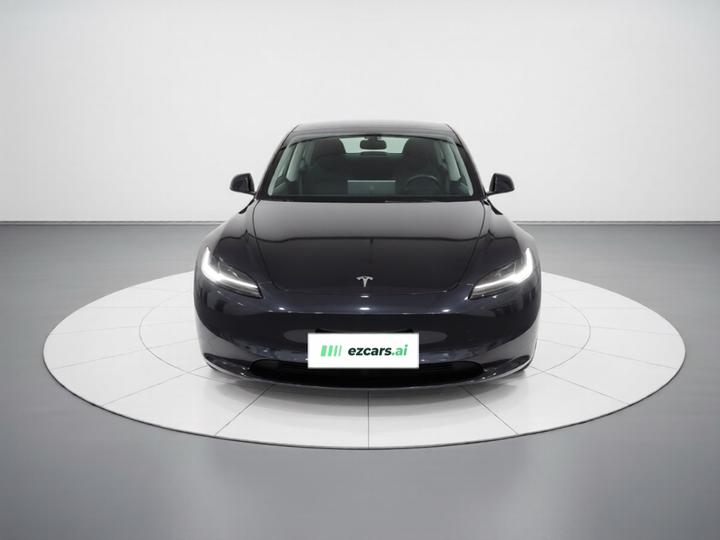 Model 3 2023 RWD photo 2