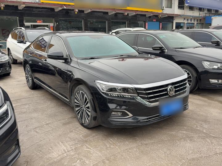 Passat 2019 330TSI Luxury China V photo 3