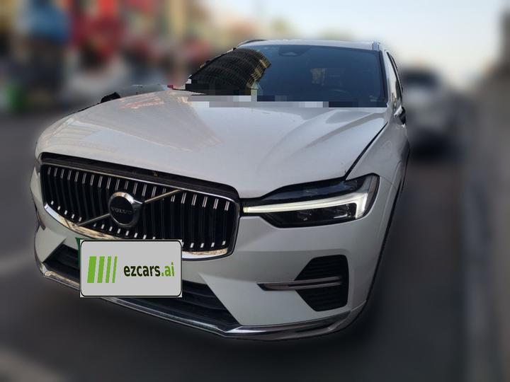 XC60 2022 B5 AWD Luxury