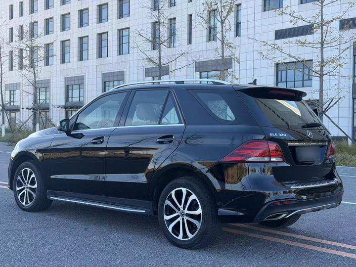 GLE Imported 2016 GLE 320 4MATIC Luxury photo 6