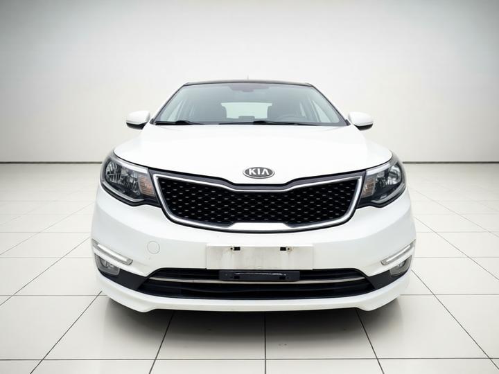 K2 2015 Sedan 1.4L AT GLS photo 2