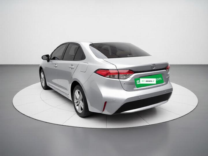 Levin 2022 185T CVT Luxury photo 4