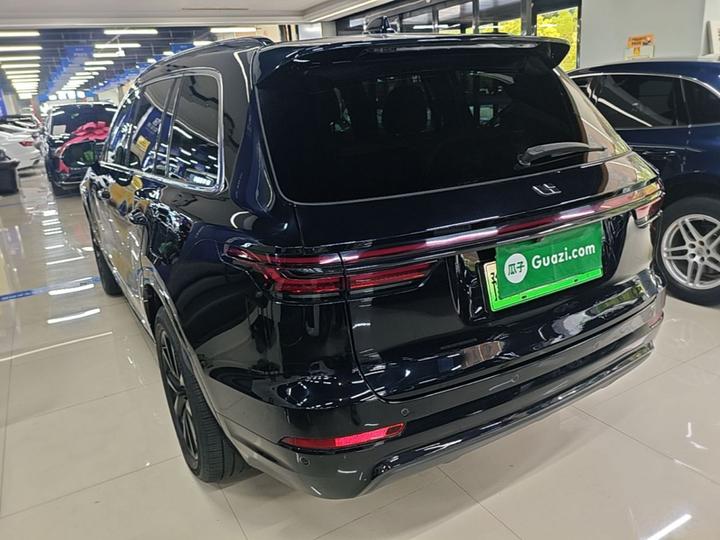 Li Auto ONE 2020 EREV 6-Seater photo 4