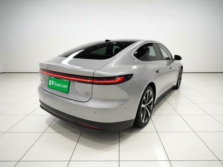 ET7 2024 75kWh Executive photo 6
