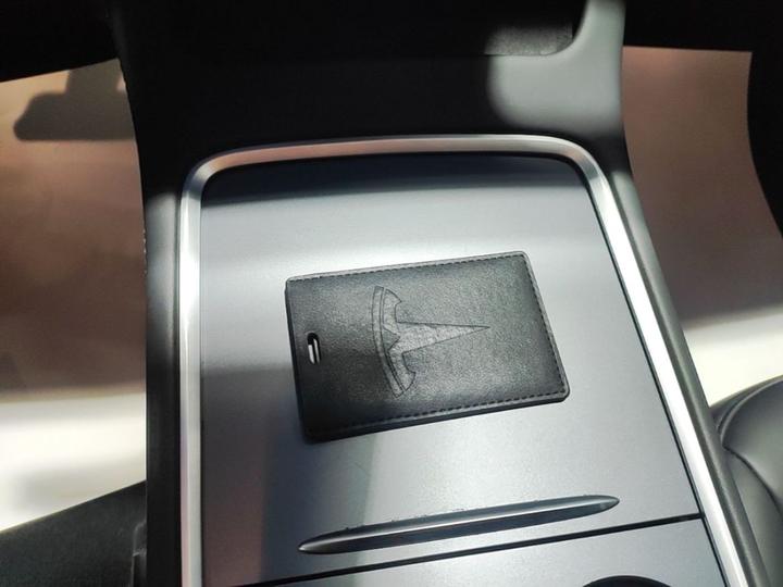 Model Y 2022 Facelift RWD photo 8