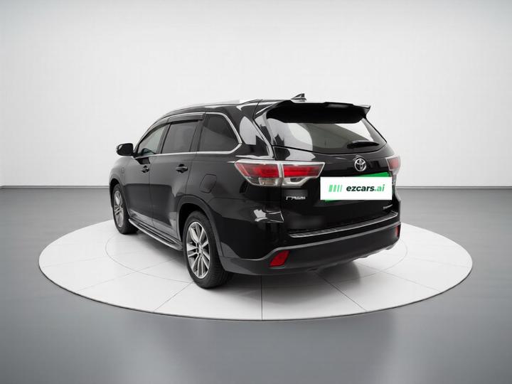 Highlander 2015 2.0T AWD Luxury 7-Seater photo 4