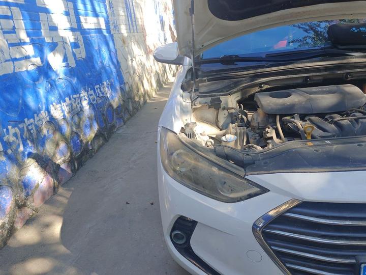 Elantra 2016 1.6L AT Smart Elite photo 7