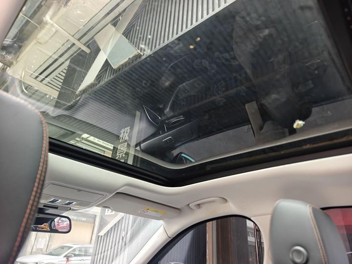 F-PACE 2016 2.0T RWD Exclusive photo 7