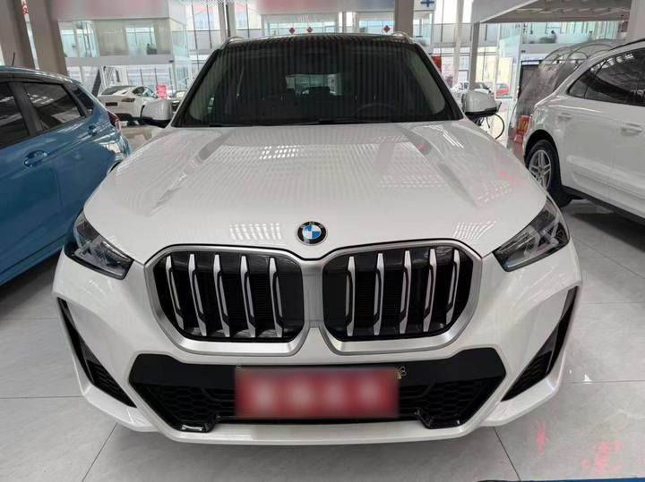 X3 2023 xDrive25i M Sport Package photo 2