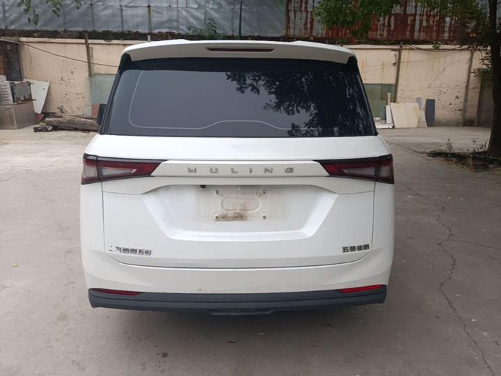 Wuling 2022 1.5L MT Elite photo 3