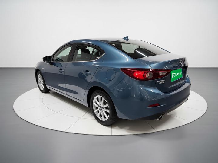 3 Axela 2016 Sedan 1.5L AT Luxury photo 4