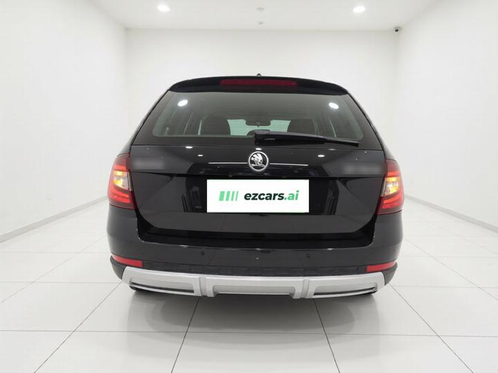 Octavia 2018 Wagon TSI230 DSG Luxury photo 3