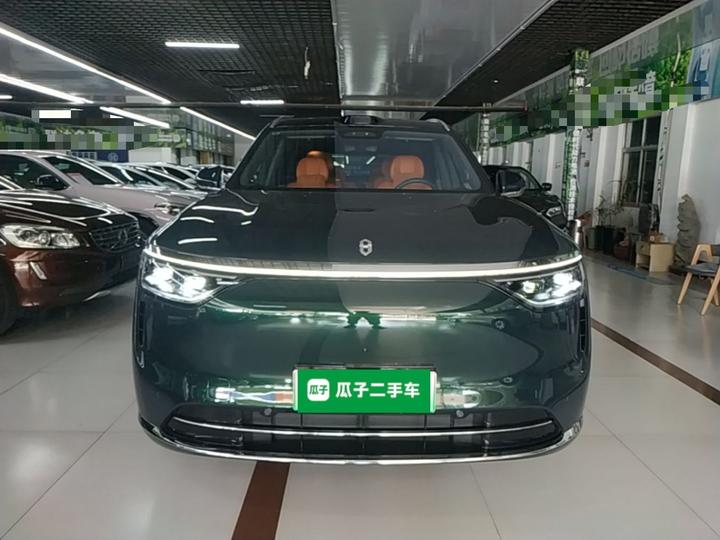 HIMA AITO M8 2025 EREV Ultra 53.4kWh 6-Seater 192-Line LiDAR photo 2