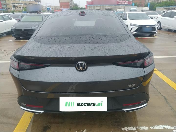 Yida 2023 NE 1.5T GDI DCT Exclusive photo 3