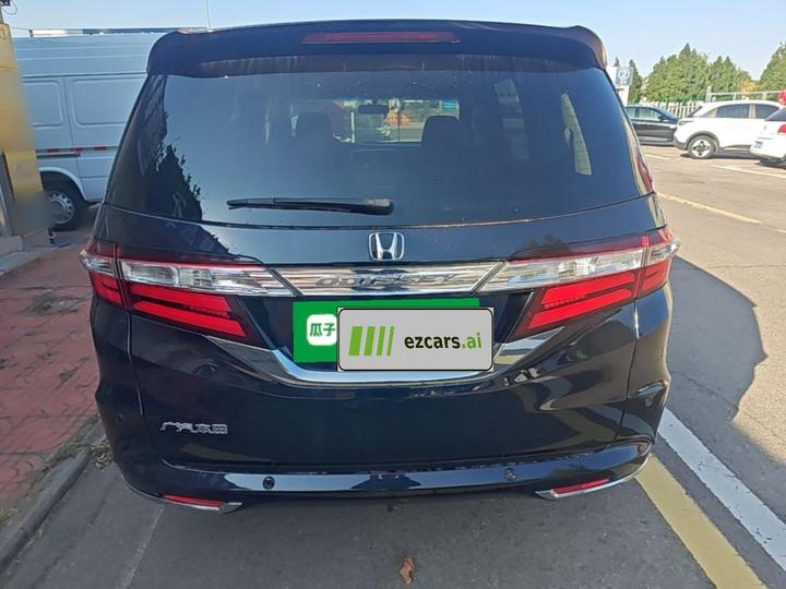 Odyssey 2015 Facelift 2.4L Smart photo 5
