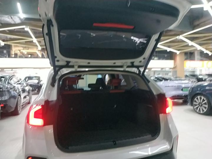 iX1 2023 xDrive30L M Sport Package photo 8