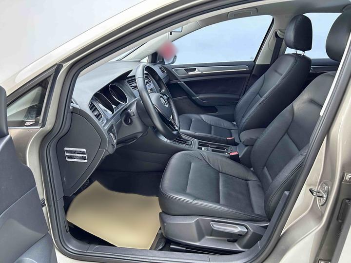 Golf 2014 1.6L AT Comfort photo 7