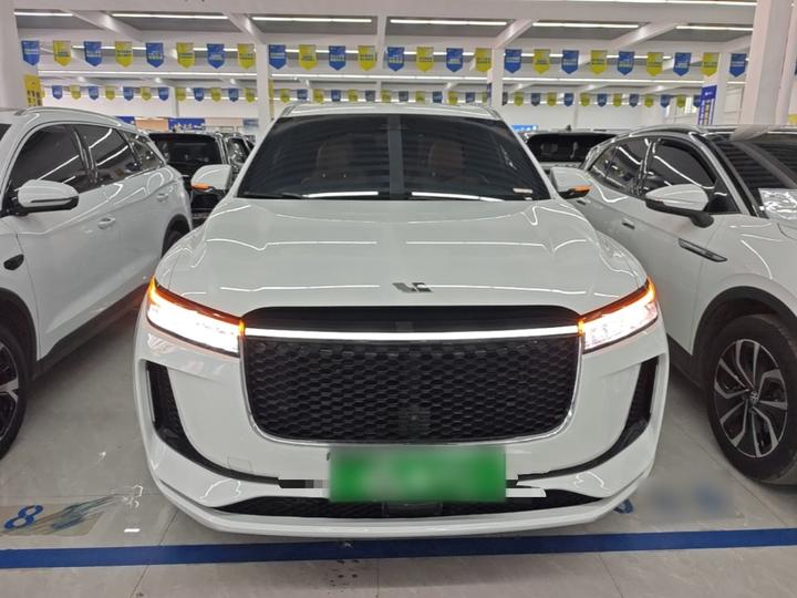 Li Auto ONE 2020 EREV 6-Seater photo 2
