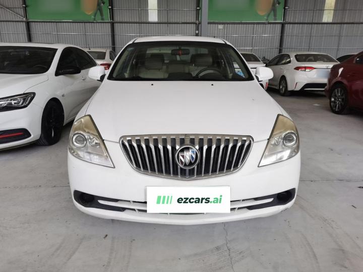 Excelle 2015 1.5L AT Classic photo 2